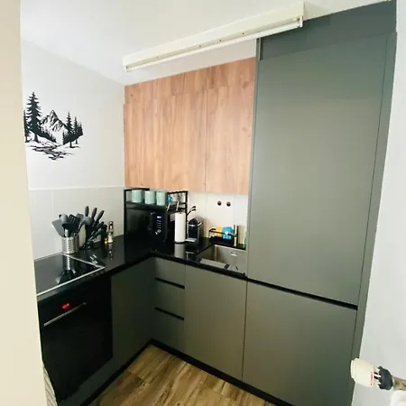 Modernes I Majing I I Gemmi Apartment *