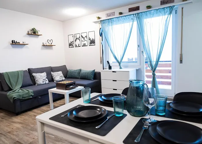 Modernes I Majing I I Gemmi